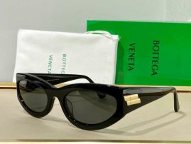 Picture of Bottega Veneta Sunglasses _SKUfw41110397fw